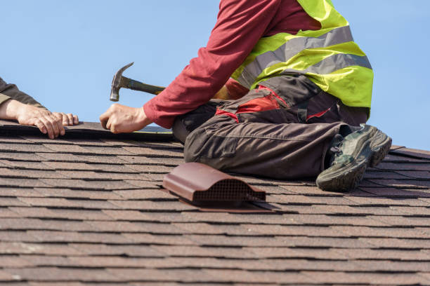 Quick and Trustworthy Emergency Roof Repair Services in Branford Center, CT